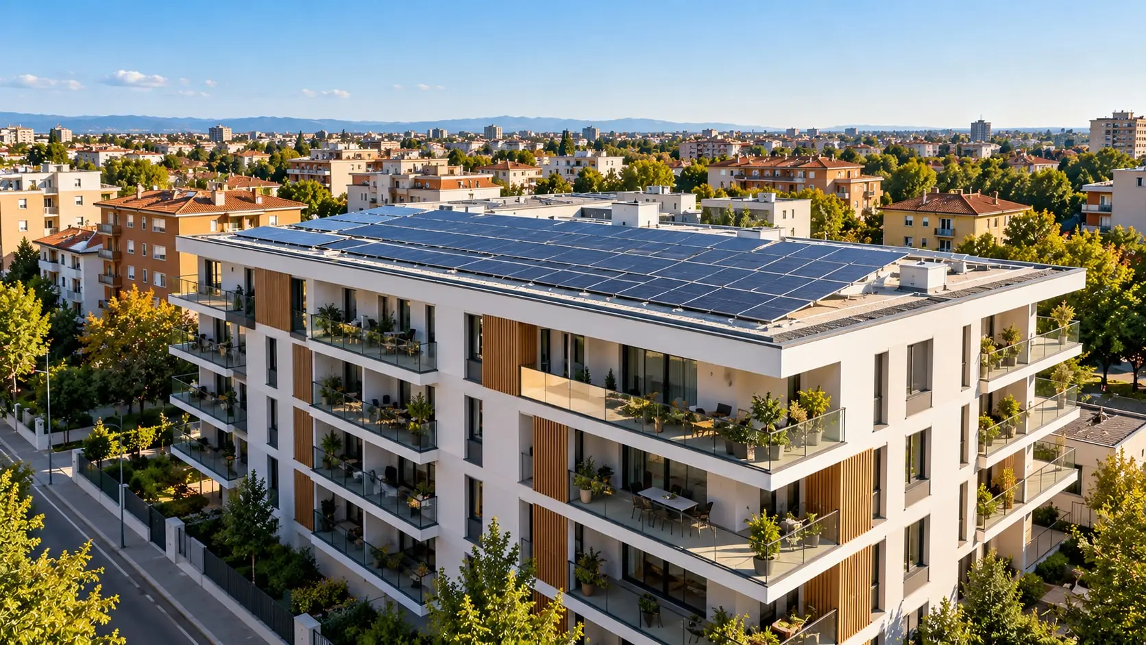 Palazzina residenziale con impianto fotovoltaico sul tetto